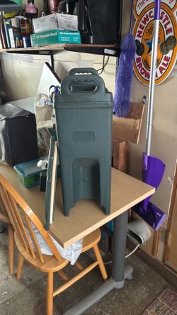 Carlisle  cambro
