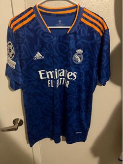 Benzema Real Madrid jersey