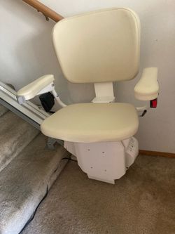 Stairlift Ameriglide Rave 2