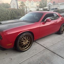 2012 Dodge Challenger SXT Red