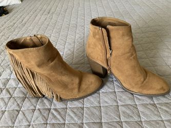Forever 21 Booties size7