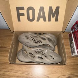 Yeezy Foam Runner Stone Sage Mens - Size 10 - Used