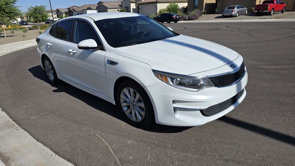 2016 KIA Optima