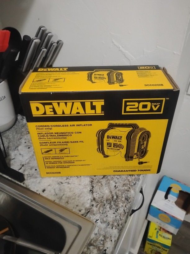 DeWalt 20v Radio Dcco201b