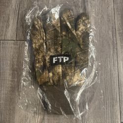 FTP x RealTree Hunting Gloves