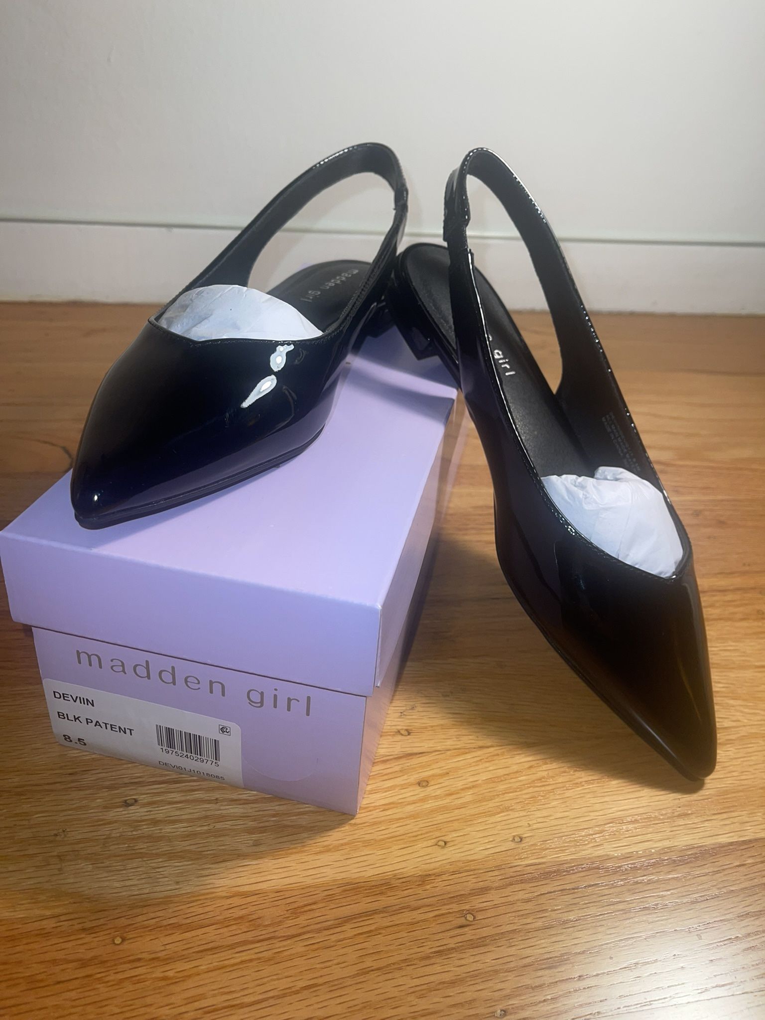 Black Flat Slingbacks Women’s Size 8.5