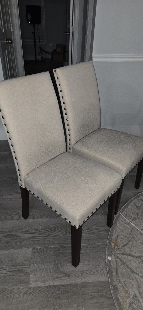 Dining Room Chairs (4 Chairs)