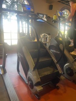 StairMaster SM5 Stepmill BIG DISCOUNT!