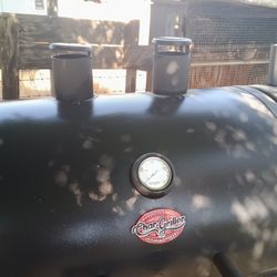Barbeque Grill And Smoker