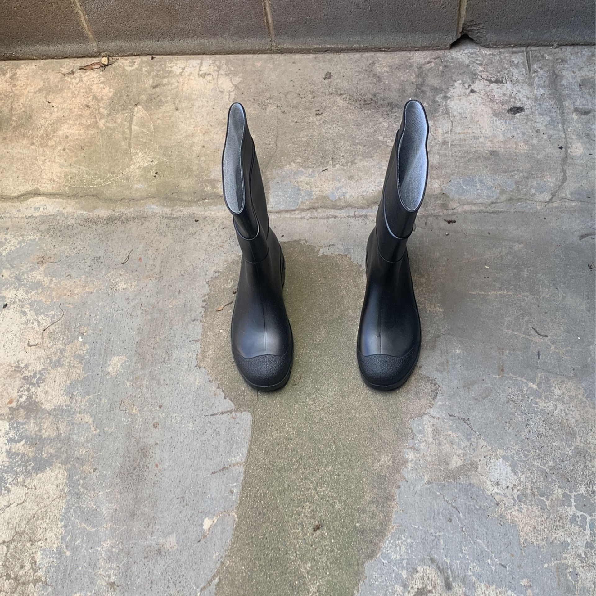 Servus Rubber Boots Size 11