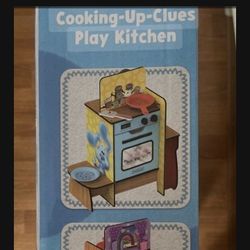 Wooden Play Kitchen / 