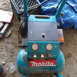 Makita Compressor Brand New In The Box