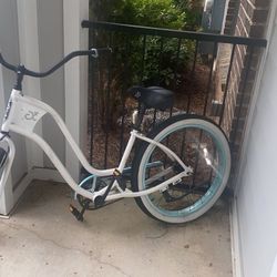 White & Blue Bicycle 