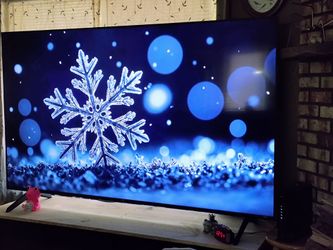 85 inch Hisense Roku smart TV