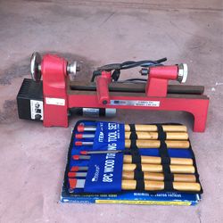 Wood Lather 1/4hp & Chisel Set.