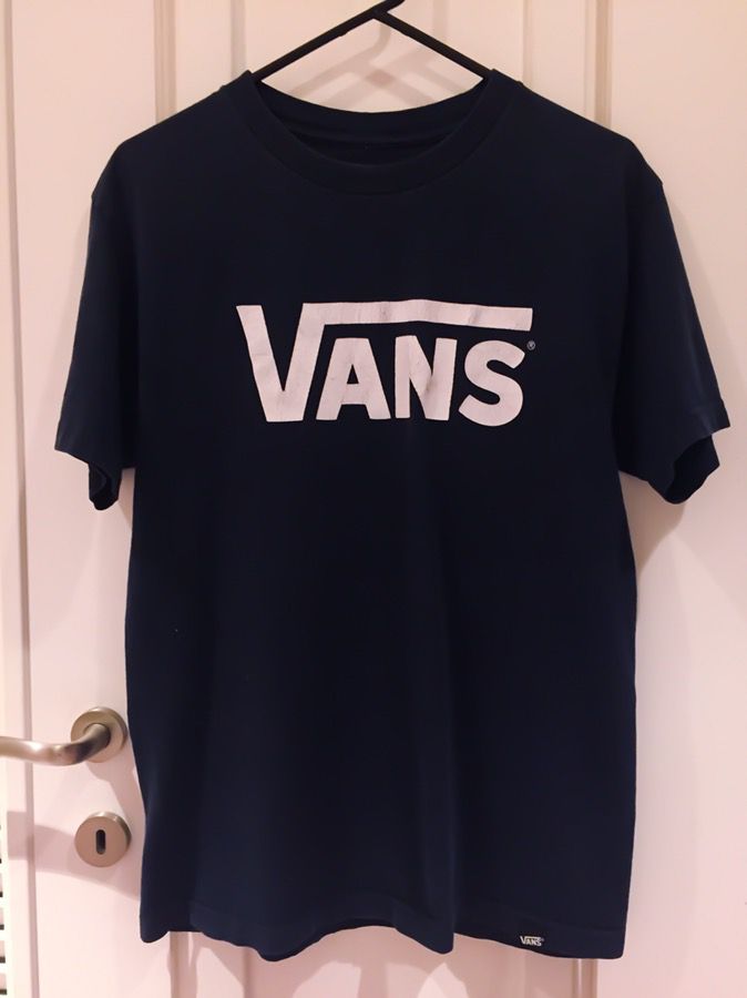 Men’s Navy Blue VAN’S t-Shirt, Size M/L