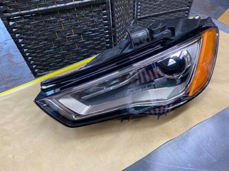 Audi Xenon HID Headlight Assembly