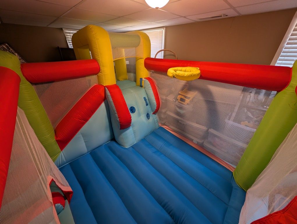 Kids Bouncehouse
