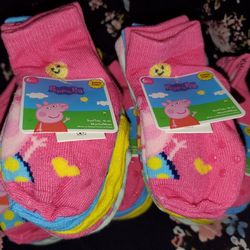 2 Packs of Peppa Pig Children's Asst Socks with No Slip Bottoms
