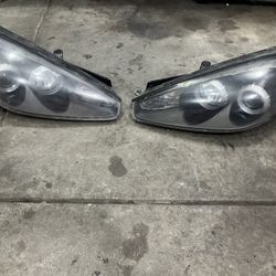 2007 Huyndai Tiburon Headlights 