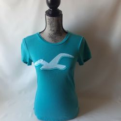 Hollister women's blue turquoise short sleeve top size S