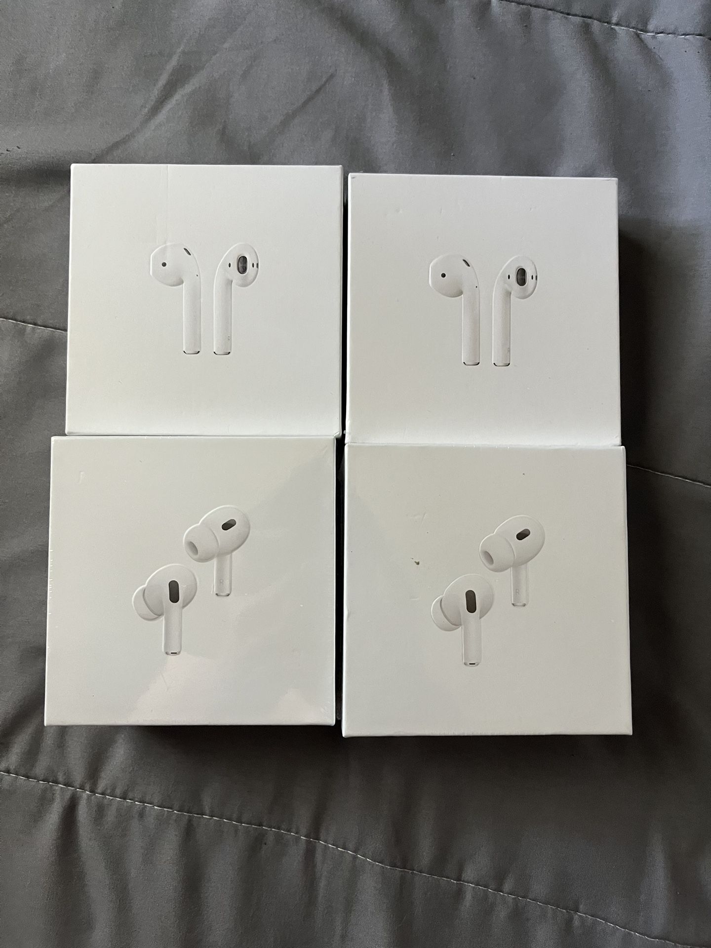 2 airpods (gen2) , 2 airpod pros (gen2)