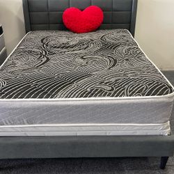 Full Mattres And Full Bed 