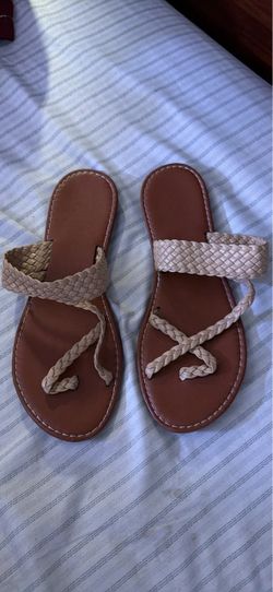 WOMENS SANDALS
