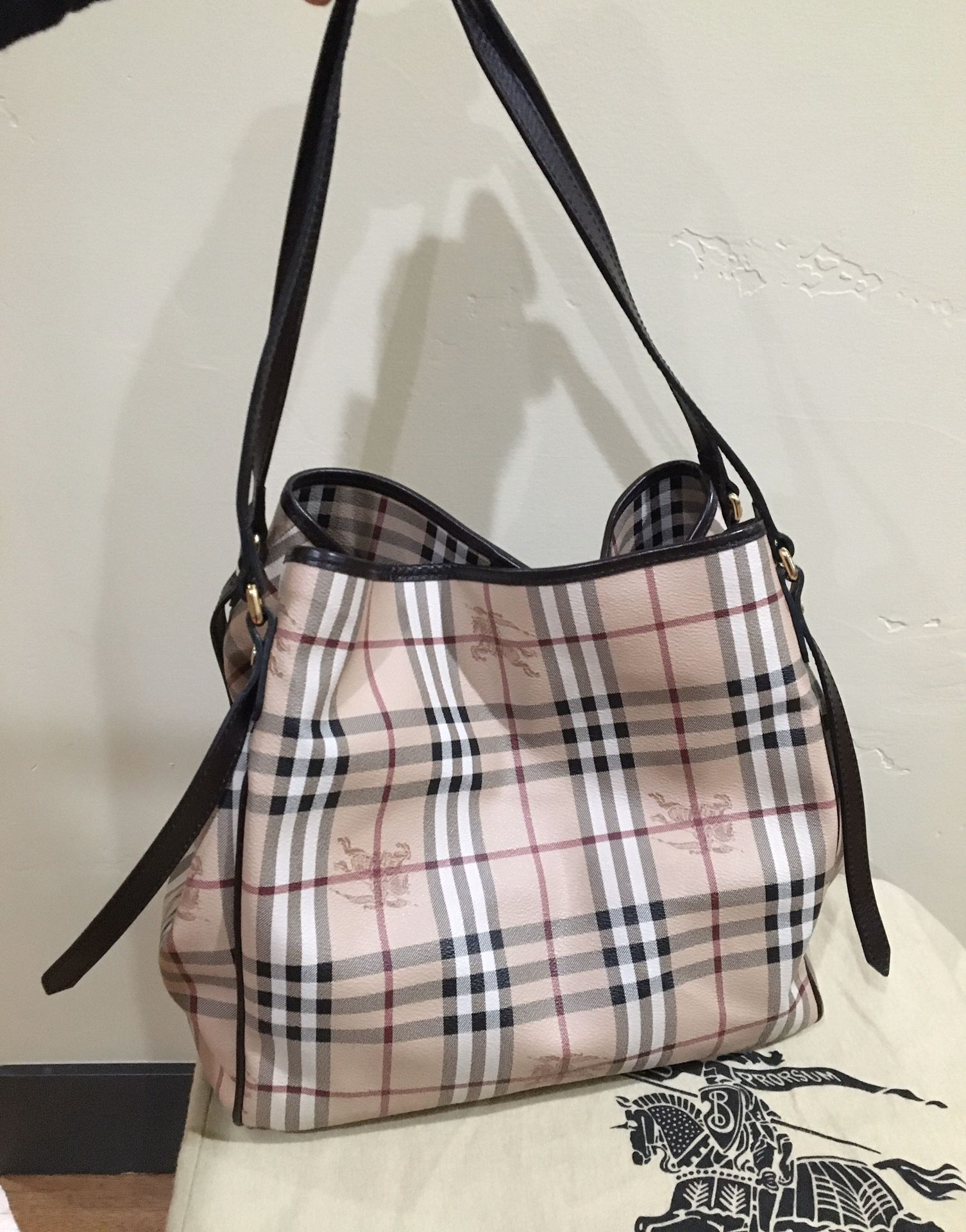 Bags, Authentic Burberry Medium Haymarket Tote Bag