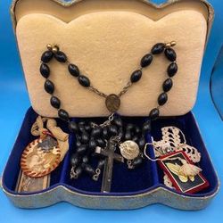 Vintage Italy Rosary 30.5” Priest / Nun Wood Bead Catholic Rosary Religious Antique Lot Trinket Box