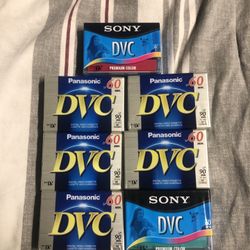 DV (Digital Video)  Cassettes Sony/Panasonic