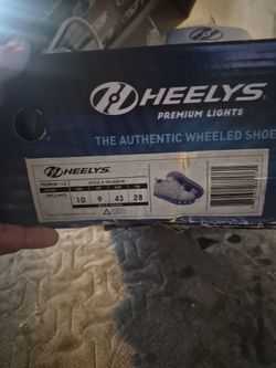 Heelys men size shoes