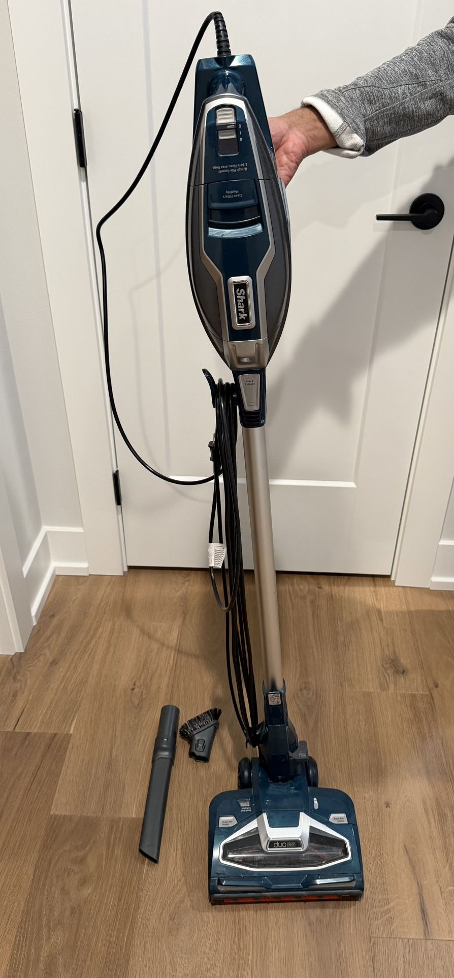 Shark Vacuum Corded Bagless Vacuum for Carpet and Hard Floor Cleaning