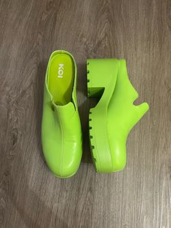 Koi Brand Clogs