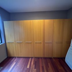 Closets Set  Brand New 