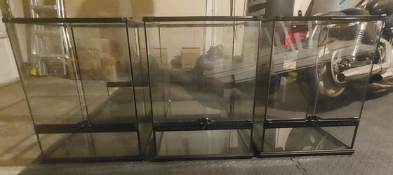 Exo Terra 18x18x24 Terrarium w/Custom Glass Lid - Price Is For Each