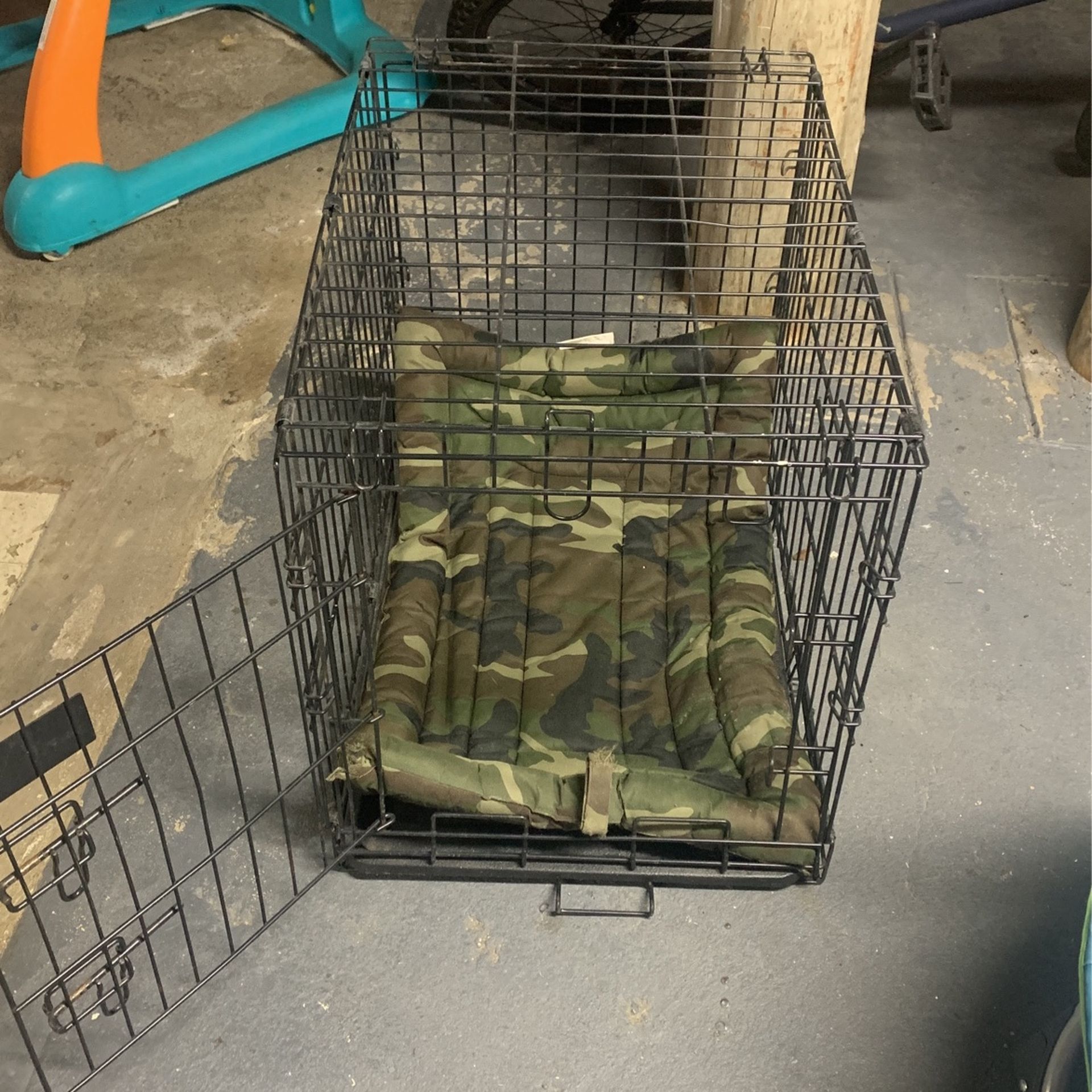 Small Dog Kennel