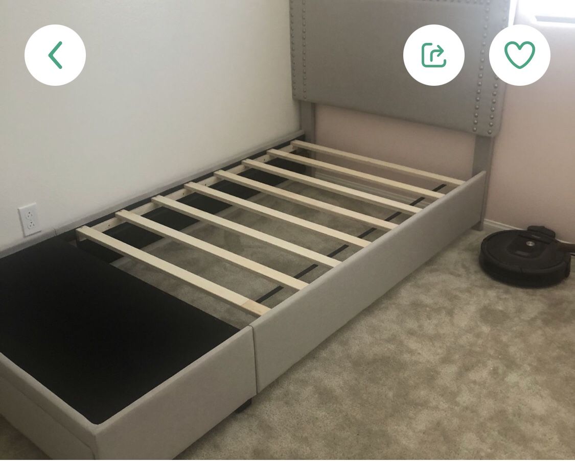 1 Twin Bed