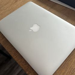 MacBook Pro Retina 13.3-inch (2014) - Core i5 - 8GB - SSD 500GB 