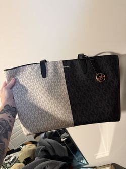 mk purse +wallet