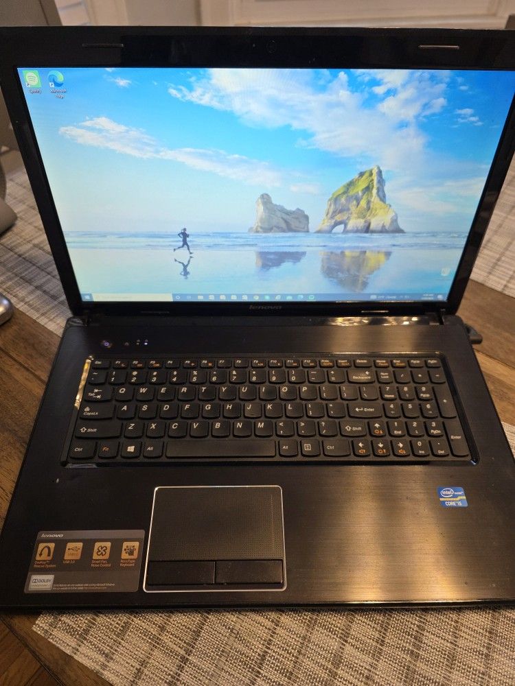 Lenovo G780 17.3" screen, intel core i5 laptop