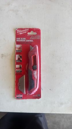 Milwaukee utility knife
