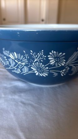 Vintage Colonial Mist Pyrex Bowls