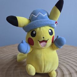 Pokémon Pikachu Holiday 9" Plush