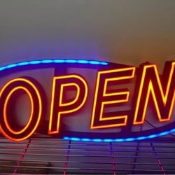 RESTAURANT QUALITY NEON “OPEN” SIGN (Flashes)