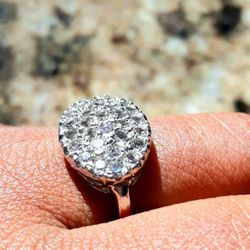 925 Sterling Silver Ring With Clear Rhinestones. Uncas Manufacturing Co.