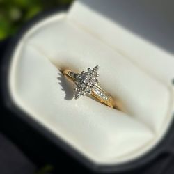 Jewelry 10k solid yellow gold diamond 0.20CTW ring sz 7.00