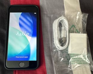 Apple iPhone SE 3rd Gen - Unlocked for any Carrier!