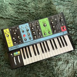 Moog Grandmother Synthesizer 