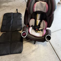 Graco Car Seat 3 In 1 With Car Seat Protector